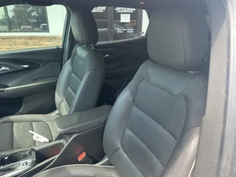 Photos of 2022 Chevrolet TrailBlazer RS for sale in Lexington, NC at Jerry Hunt Supercenter - Lexington