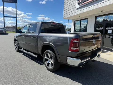 More photos of 2022 Ram 1500 Laramie at Jerry Hunt Supercenter - Lexington, NC