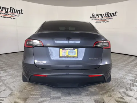 More photos of 2021 Tesla Model Y Long Range at Jerry Hunt Supercenter - Lexington, NC