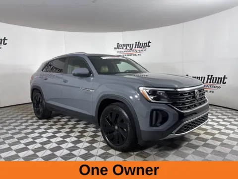 More photos of 2024 Volkswagen Atlas Cross Sport 2.0T SE w/Technology at Jerry Hunt Supercenter - Lexington, NC