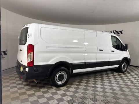 More photos of 2020 Ford Transit-250 at Jerry Hunt Supercenter - Lexington, NC
