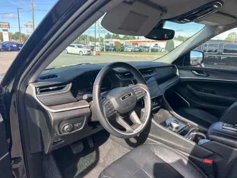 Another view of 2022 Jeep Grand Cherokee L Limited for sale in Lexington, NC at Jerry Hunt Supercenter - Lexington