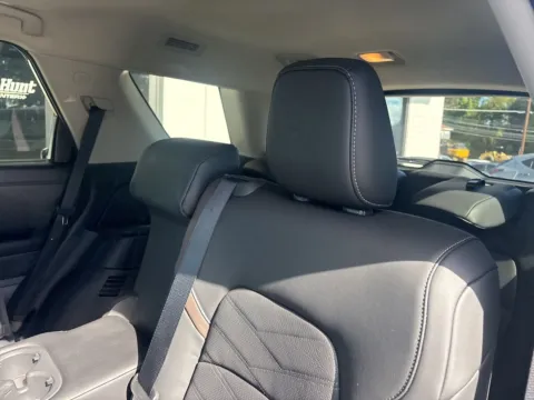 More photos of 2024 Nissan Pathfinder Platinum at Jerry Hunt Supercenter - Lexington, NC