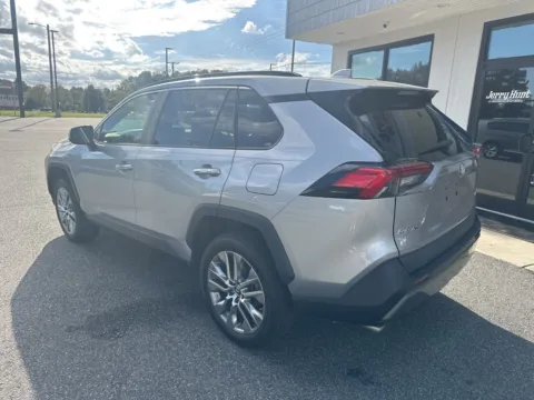 More photos of 2019 Toyota RAV4 Limited at Jerry Hunt Supercenter - Lexington, NC