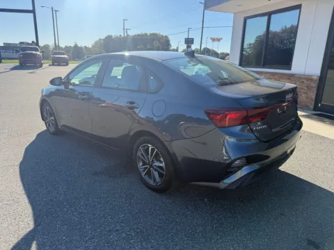 More photos of 2023 Kia Forte LXS at Jerry Hunt Supercenter - Lexington, NC