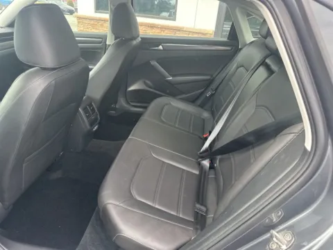 More photos of 2020 Volkswagen Passat 2.0T R-Line at Jerry Hunt Supercenter - Lexington, NC