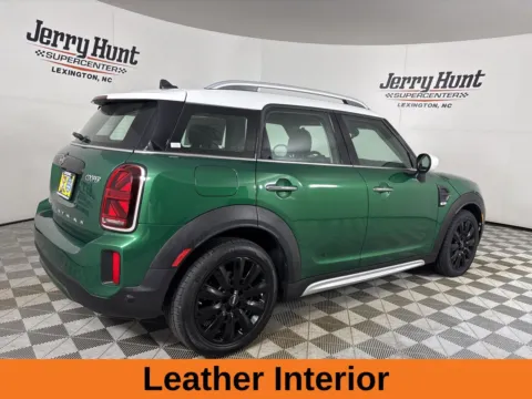 More photos of 2022 MINI Cooper Countryman at Jerry Hunt Supercenter - Lexington, NC