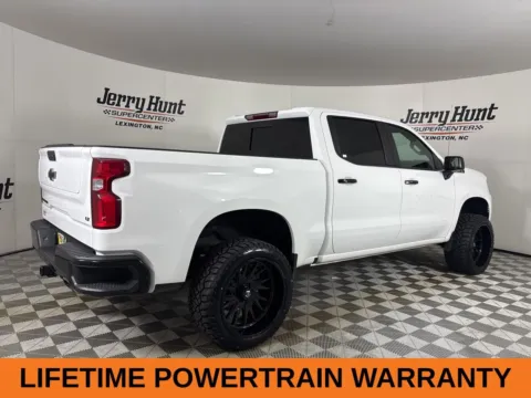 More photos of 2024 Chevrolet Silverado 1500 LT Trail Boss at Jerry Hunt Supercenter - Lexington, NC