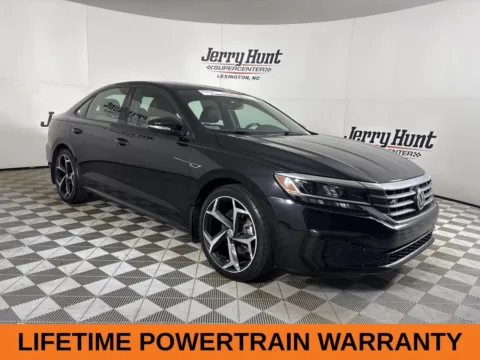 More photos of 2021 Volkswagen Passat 2.0T R-Line at Jerry Hunt Supercenter - Lexington, NC