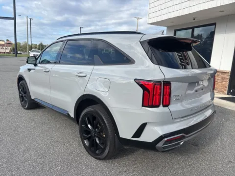 More photos of 2022 Kia Sorento SX at Jerry Hunt Supercenter - Lexington, NC