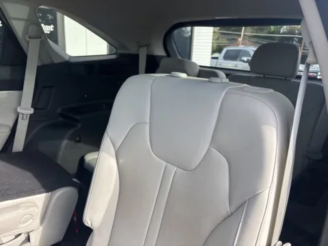 More photos of 2022 Kia Sorento SX at Jerry Hunt Supercenter - Lexington, NC