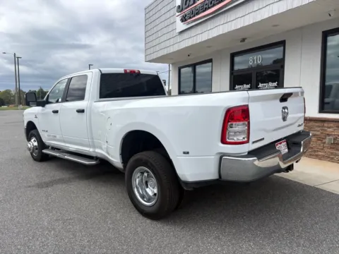 More photos of 2024 Ram 3500 Big Horn at Jerry Hunt Supercenter - Lexington, NC