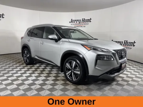 More photos of 2021 Nissan Rogue SL at Jerry Hunt Supercenter - Lexington, NC