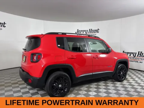 More photos of 2023 Jeep Renegade Latitude at Jerry Hunt Supercenter - Lexington, NC