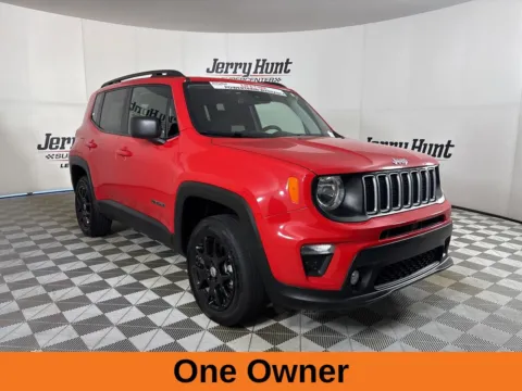 More photos of 2023 Jeep Renegade Latitude at Jerry Hunt Supercenter - Lexington, NC