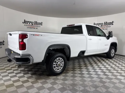 More photos of 2024 Chevrolet Silverado 2500HD LT at Jerry Hunt Supercenter - Lexington, NC
