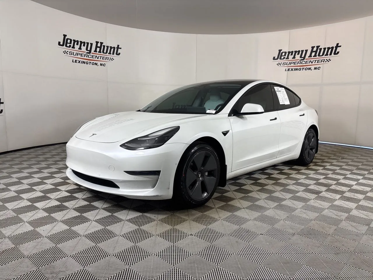 2021 Tesla Model 3 Standard Range Plus for sale in Lexington, NC