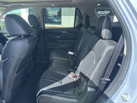 More photos of 2023 Honda Pilot Elite at Jerry Hunt Supercenter - Lexington, NC