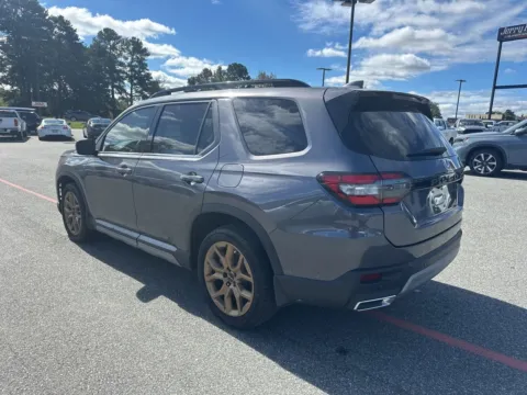 More photos of 2024 Honda Pilot Touring at Jerry Hunt Supercenter - Lexington, NC