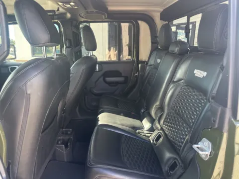More photos of 2021 Jeep Gladiator Sport at Jerry Hunt Supercenter - Lexington, NC