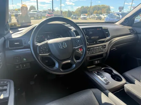 More photos of 2022 Honda Passport EX-L at Jerry Hunt Supercenter - Lexington, NC