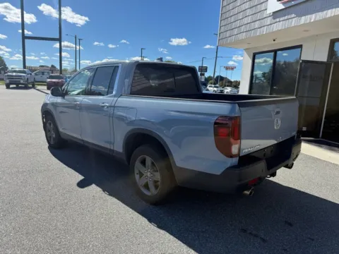 More photos of 2022 Honda Ridgeline RTL-E at Jerry Hunt Supercenter - Lexington, NC