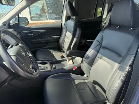 Photos of 2022 Honda Ridgeline RTL-E for sale in Lexington, NC at Jerry Hunt Supercenter - Lexington