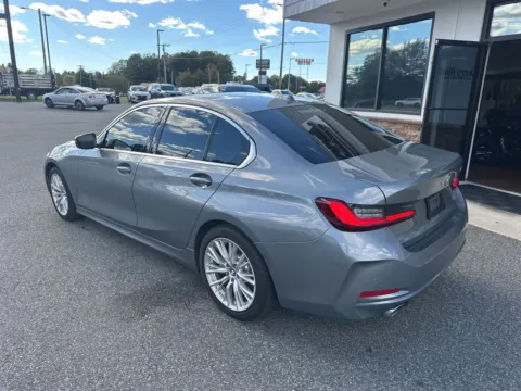 More photos of 2024 BMW 3 Series 330i at Jerry Hunt Supercenter - Lexington, NC