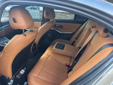More photos of 2024 BMW 3 Series 330i at Jerry Hunt Supercenter - Lexington, NC