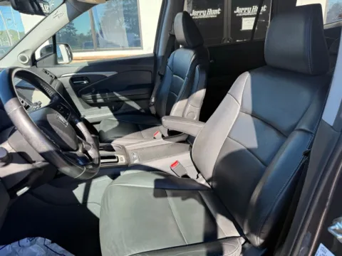 Photos of 2020 Honda Pilot EX-L for sale in Lexington, NC at Jerry Hunt Supercenter - Lexington
