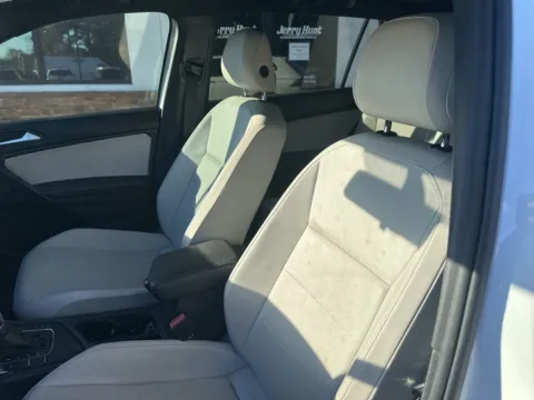 Photos of 2019 Volkswagen Tiguan 2.0T SEL R-Line for sale in Lexington, NC at Jerry Hunt Supercenter - Lexington