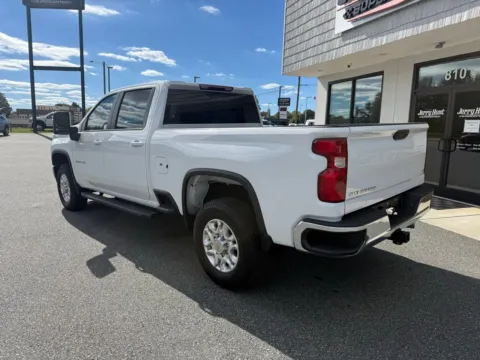 More photos of 2023 Chevrolet Silverado 2500HD LT at Jerry Hunt Supercenter - Lexington, NC