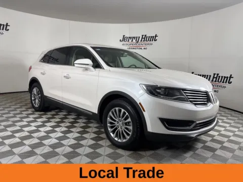 More photos of 2018 Lincoln MKX Select at Jerry Hunt Supercenter - Lexington, NC