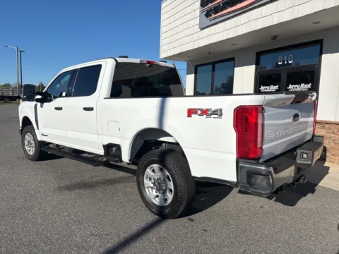 More photos of 2024 Ford F-250SD XLT at Jerry Hunt Supercenter - Lexington, NC
