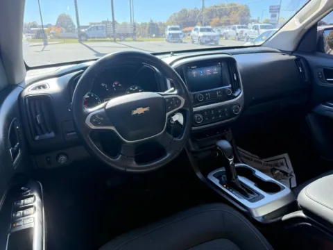 More photos of 2022 Chevrolet Colorado LT at Jerry Hunt Supercenter - Lexington, NC