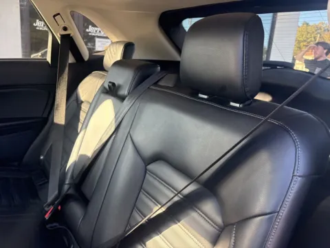 More photos of 2023 Ford Edge SEL at Jerry Hunt Supercenter - Lexington, NC