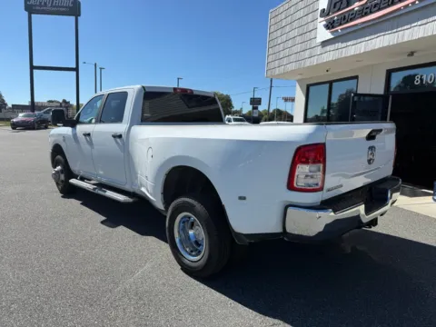 More photos of 2024 Ram 3500 Big Horn at Jerry Hunt Supercenter - Lexington, NC