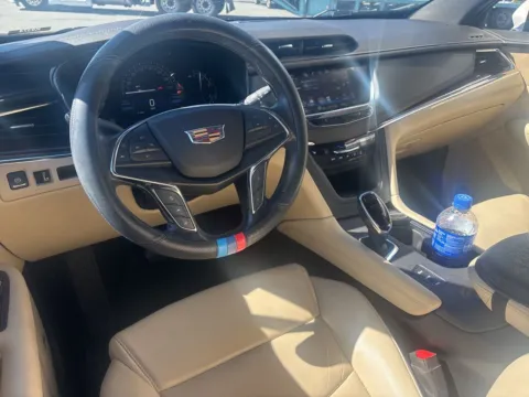 Another view of 2019 Cadillac XT5 Luxury for sale in Lexington, NC at Jerry Hunt Supercenter - Lexington
