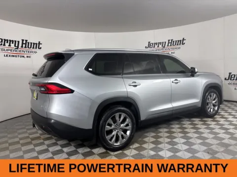 More photos of 2024 Toyota Grand Highlander Limited at Jerry Hunt Supercenter - Lexington, NC