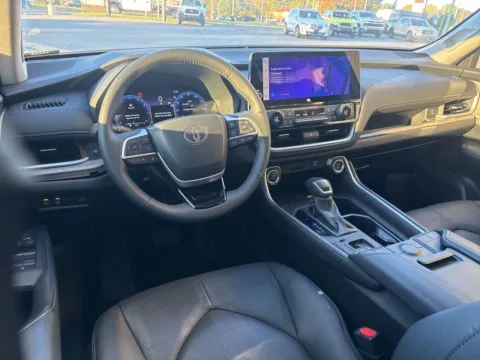 Another view of 2024 Toyota Grand Highlander Limited for sale in Lexington, NC at Jerry Hunt Supercenter - Lexington