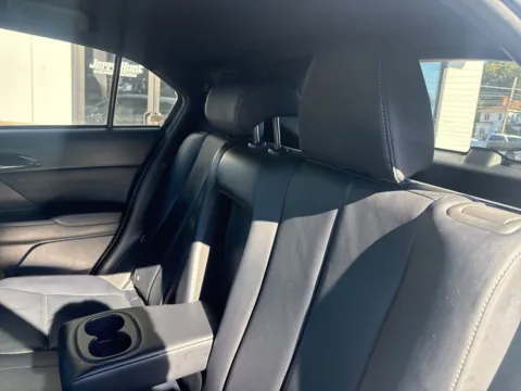 More photos of 2024 Mitsubishi Eclipse Cross SEL at Jerry Hunt Supercenter - Lexington, NC
