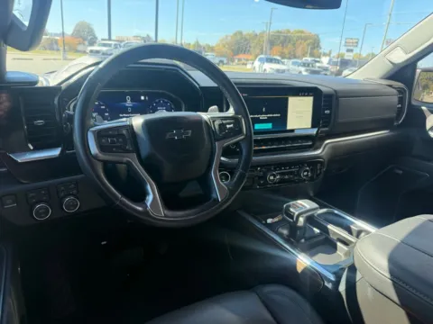 More photos of 2023 Chevrolet Silverado 1500 RST at Jerry Hunt Supercenter - Lexington, NC