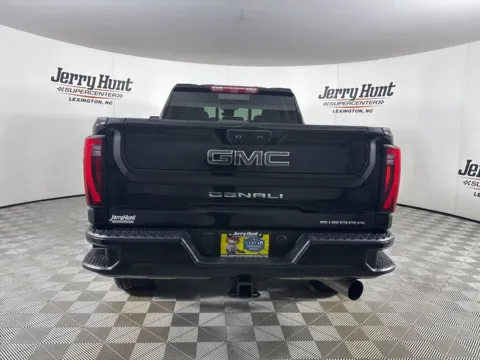 More photos of 2024 GMC Sierra 2500HD Denali Ultimate at Jerry Hunt Supercenter - Lexington, NC