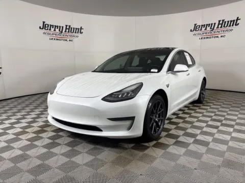 White 2020 Tesla Model 3 Standard Range Plus for sale in Lexington, NC