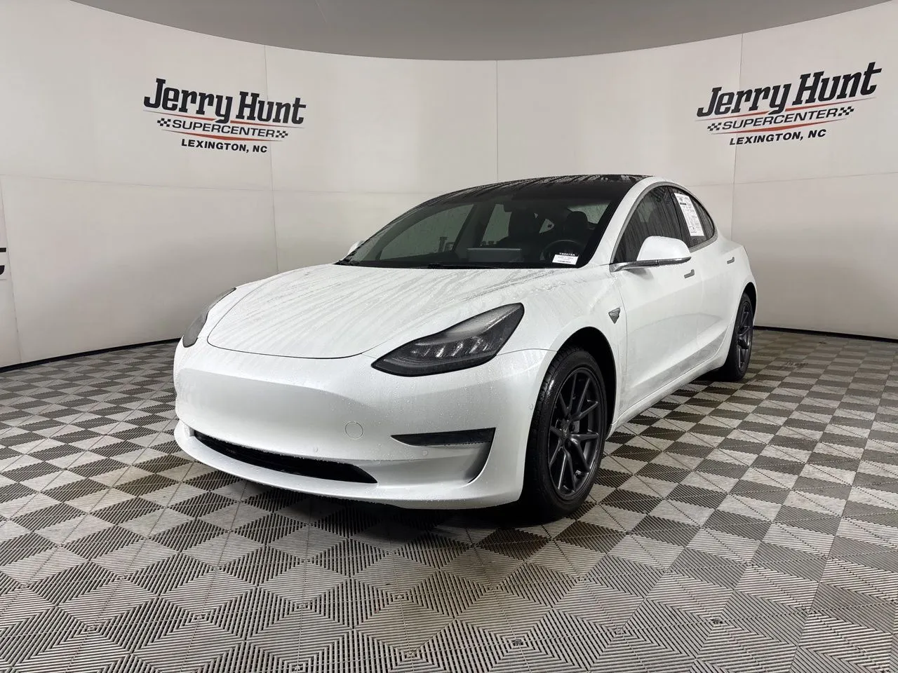 2020 Tesla Model 3 Standard Range Plus for sale in Lexington, NC