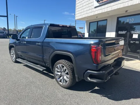 More photos of 2022 GMC Sierra 1500 Denali at Jerry Hunt Supercenter - Lexington, NC