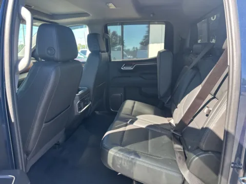 More photos of 2022 GMC Sierra 1500 Denali at Jerry Hunt Supercenter - Lexington, NC