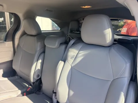More photos of 2023 Toyota Sienna XLE at Jerry Hunt Supercenter - Lexington, NC