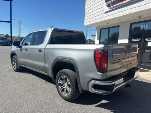 More photos of 2024 GMC Sierra 1500 SLT at Jerry Hunt Supercenter - Lexington, NC