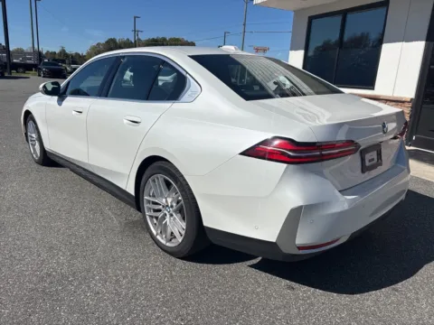 More photos of 2025 BMW 5 Series 530i at Jerry Hunt Supercenter - Lexington, NC
